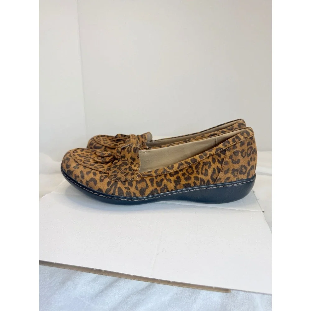 Clarks Collection Loafers Womens 11 Brown Excellent Leopard Print Tassel Flats